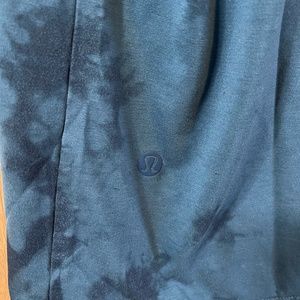 LULULEMON MENS SHIRT